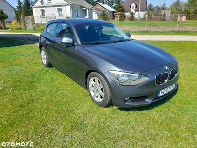 BMW Seria 1 116d EfficientDynamics Edition Sport Line