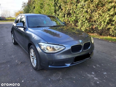 BMW Seria 1 116d EfficientDynamics Sport Line