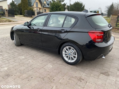 BMW Seria 1 116d EfficientDynamics Sport Line