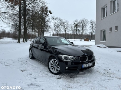 BMW Seria 1 120d DPF Edition Sport