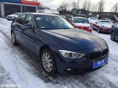 BMW Seria 3 318d