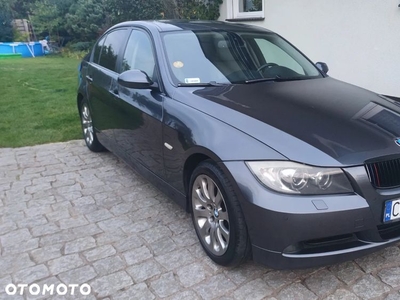 BMW Seria 3 318d