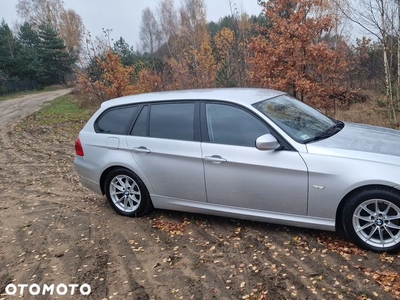 BMW Seria 3 318d