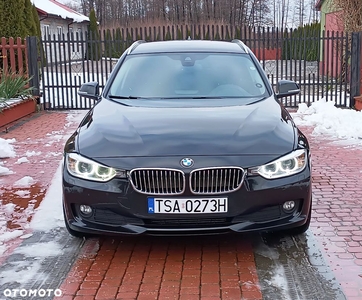 BMW Seria 3 318d DPF Touring Edition Lifestyle