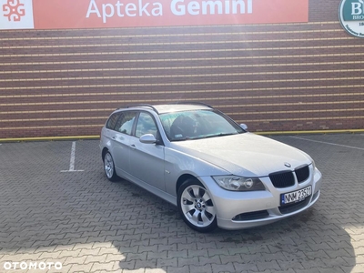 BMW Seria 3 318d