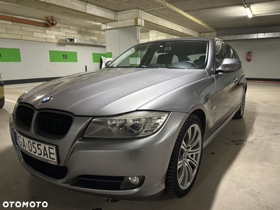 BMW Seria 3 318d