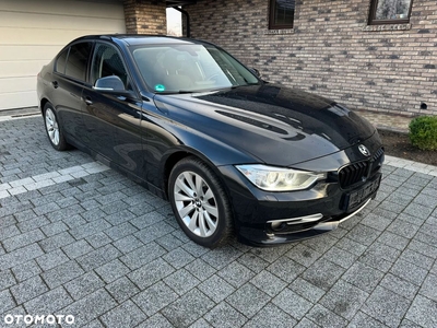 BMW Seria 3 318d Luxury Line