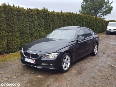 BMW Seria 3 318d Luxury Line