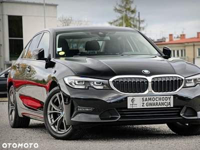 BMW Seria 3 318d Sport Line