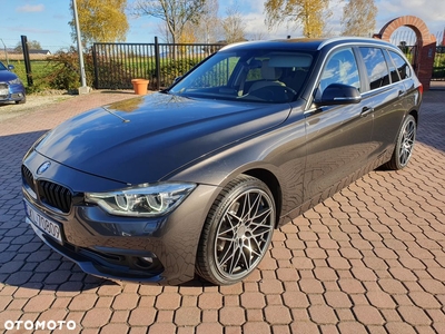 BMW Seria 3 318d Touring