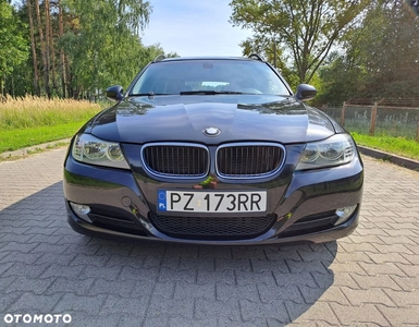 BMW Seria 3 318d Touring