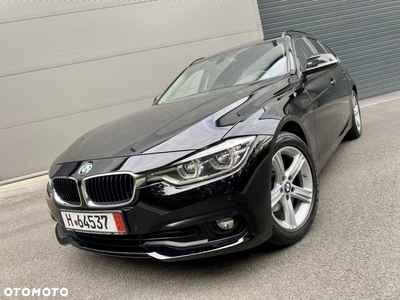 BMW Seria 3 318d Touring Sport Line