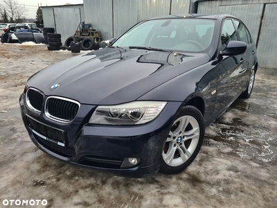 BMW Seria 3 318i