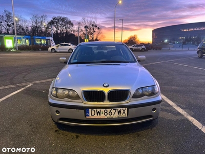 BMW Seria 3 318i