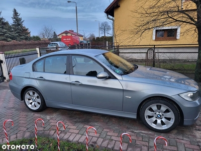 BMW Seria 3 318i