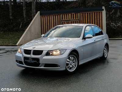 BMW Seria 3 318i