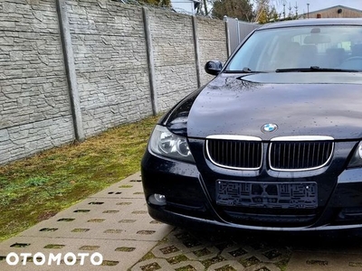 BMW Seria 3 318i