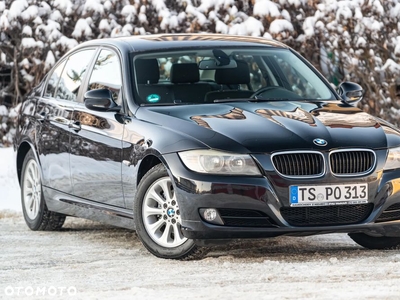 BMW Seria 3 318i