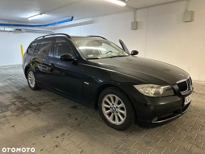 BMW Seria 3 318i