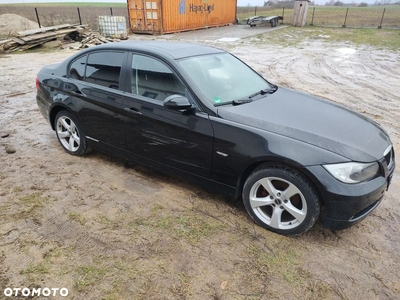 BMW Seria 3 318i