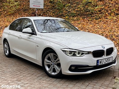 BMW Seria 3 318i Sport Line