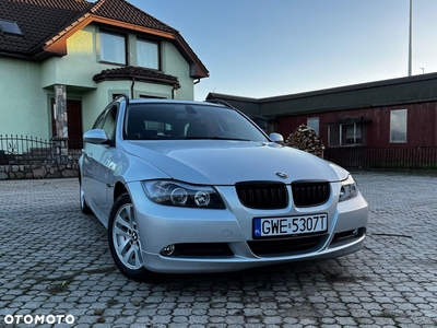 BMW Seria 3 318i Touring Edition Exclusive