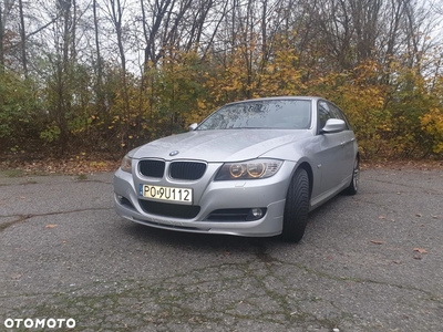 BMW Seria 3 320d DPF Touring