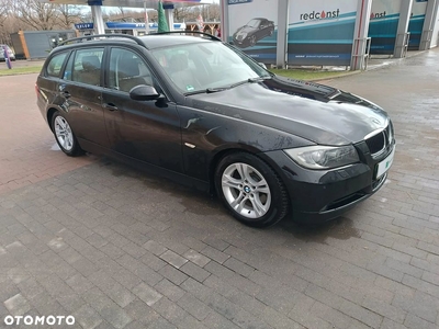 BMW Seria 3 320d DPF Touring