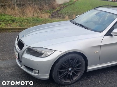 BMW Seria 3 320d DPF Touring