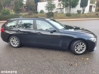 BMW Seria 3 320d Efficient Dynamics