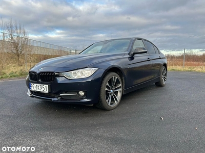 BMW Seria 3 320d Sport Line