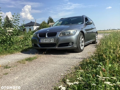 BMW Seria 3 320i