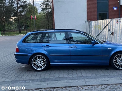 BMW Seria 3 320i