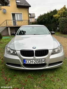 BMW Seria 3 320i