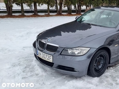 BMW Seria 3 320i