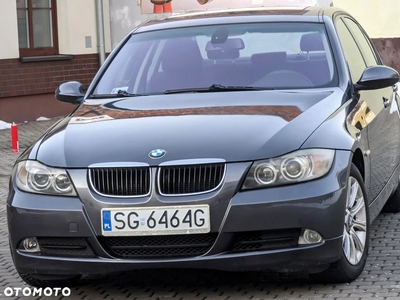 BMW Seria 3 320i