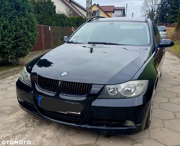 BMW Seria 3 320i