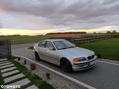 BMW Seria 3 320i