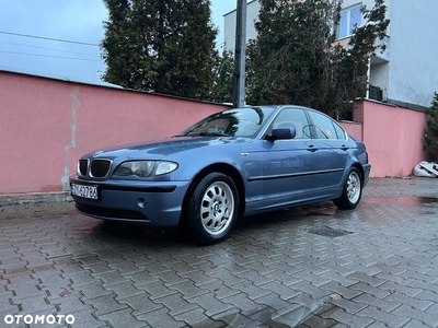 BMW Seria 3 320i