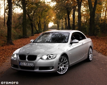 BMW Seria 3 320i