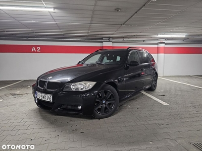 BMW Seria 3 320i