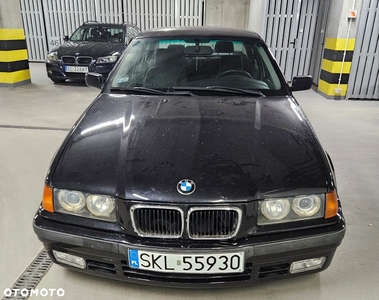 BMW Seria 3 320i