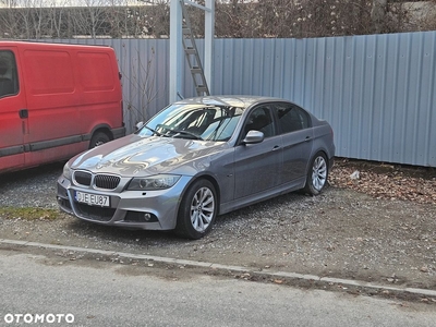 BMW Seria 3 320i