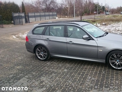 BMW Seria 3 325d DPF Touring Edition Sport