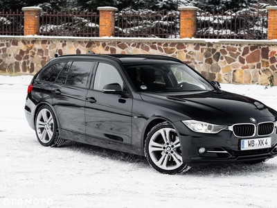 BMW Seria 3 325d Touring Sport Line