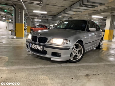 BMW Seria 3 325i