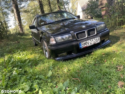 BMW Seria 3 328i