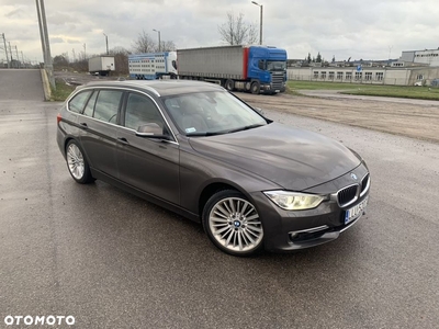 BMW Seria 3 328i Touring Luxury Line