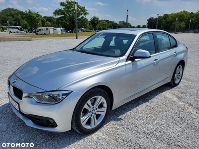 BMW Seria 3 328i xDrive