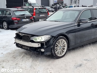 BMW Seria 3 335i xDrive Luxury Line